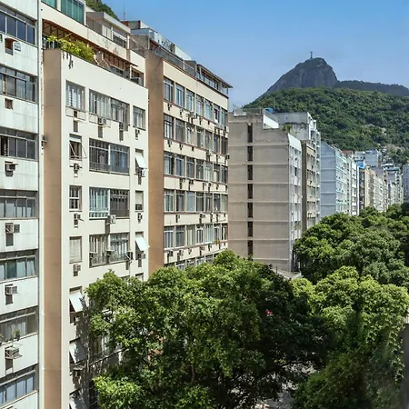 Vista Cristo E Mar 300 Metros Da Praia De Copacabana Rio de Janeiro Exterior photo